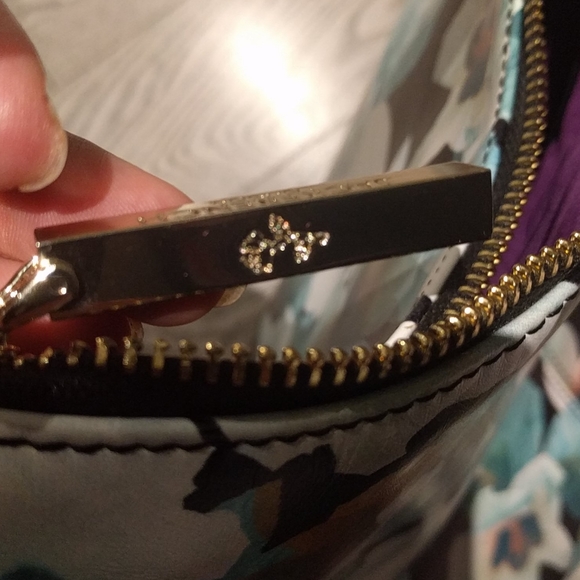 🌸🌼🍀 Beautiful floral bag by Jack French 🌼🍀 - Picture 10 of 13